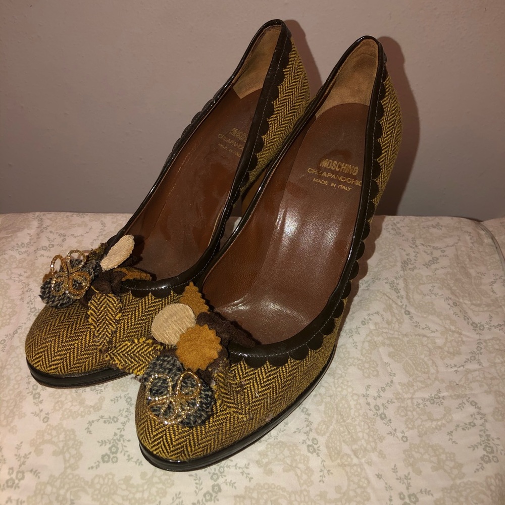 Moschino Cheap and Chic Yellow Pump It Heels